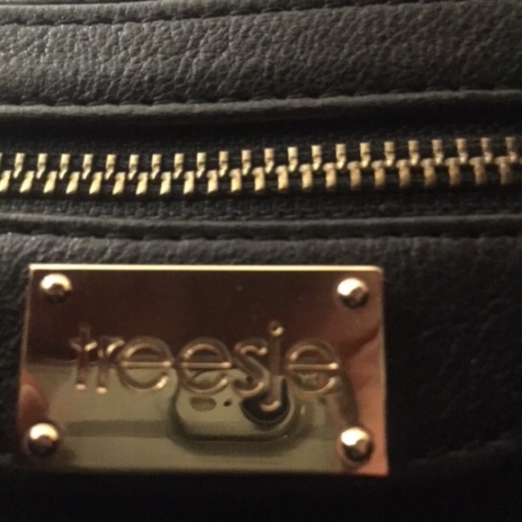 New Treesje Black Leather Shoulder/Crossbody Bag - Picture 5 of 5